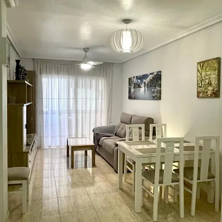 Goleta Apartment *
